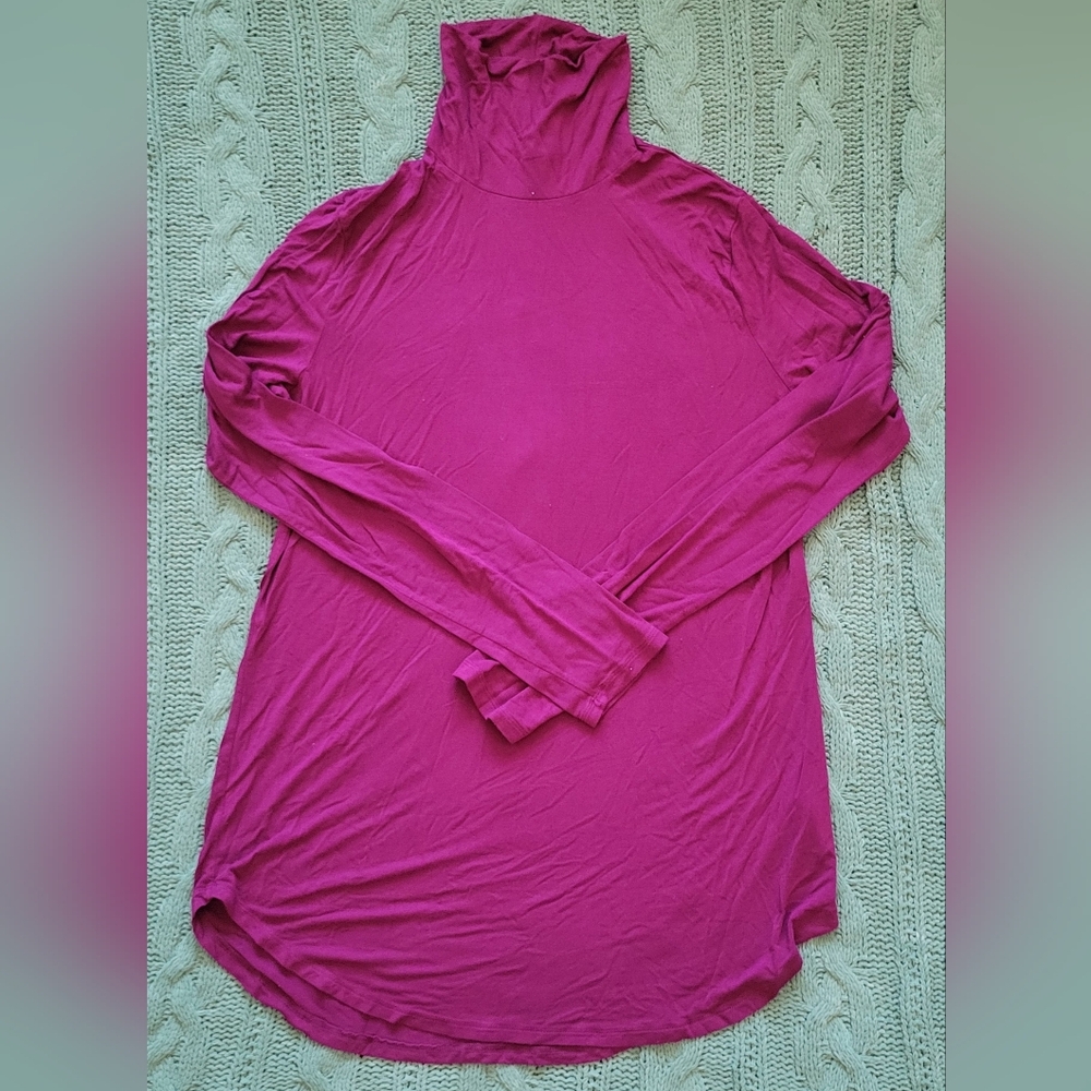Old Navy Fuchsia Long Sleeve Turtle Neck Shirt
